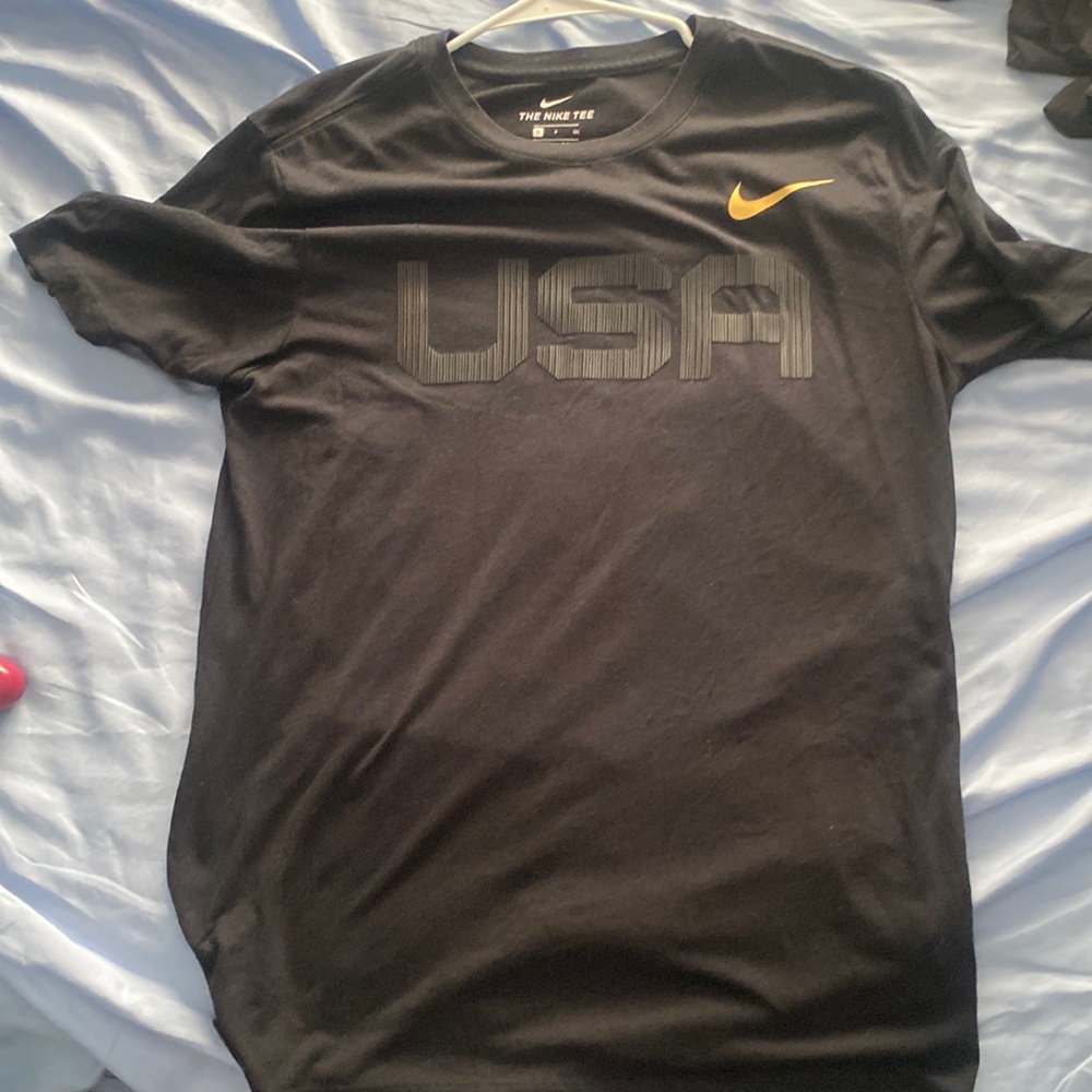 Nike TEE for sale